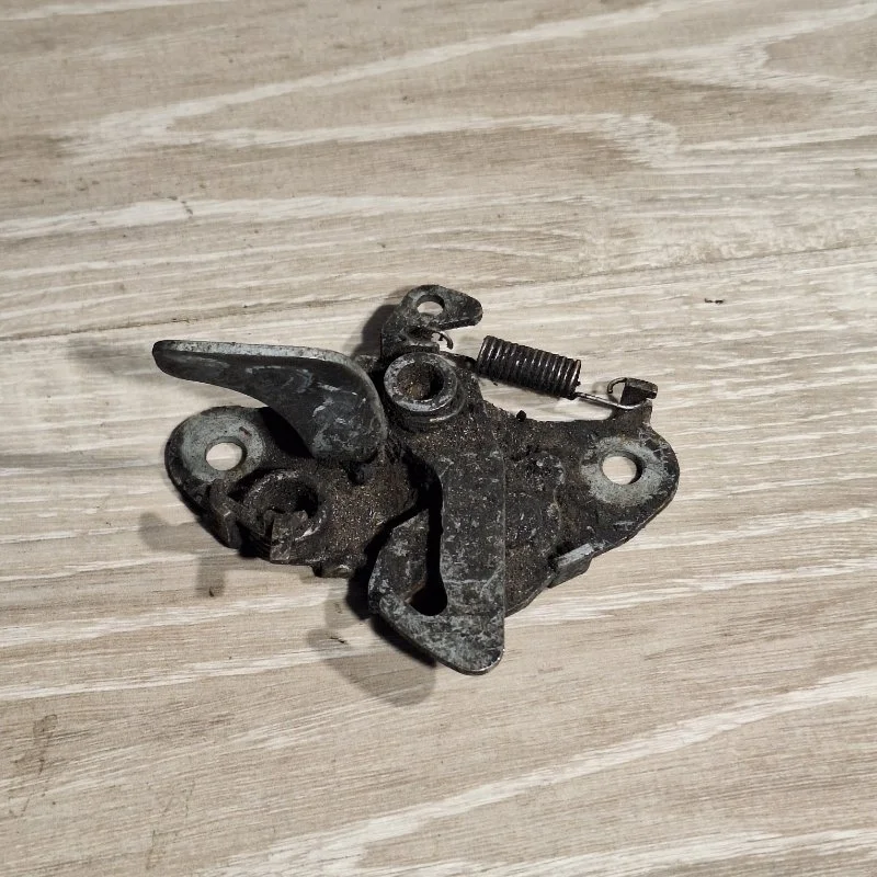 Замок капота Peugeot 206 1998-2009 793449