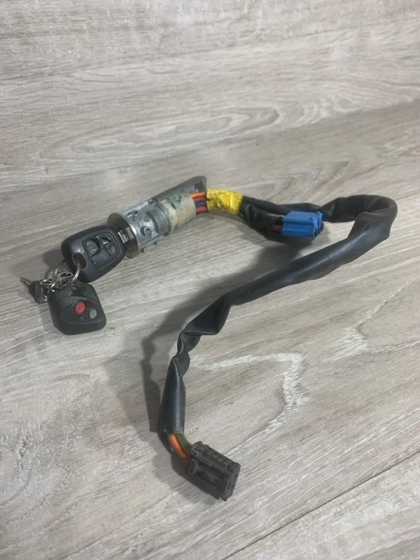 Замок зажигания Peugeot 206 2002-2009 4162Z1 ХЭТЧБЕК (5ДВ)