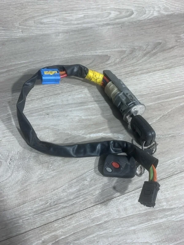 Замок зажигания Peugeot 206 2002-2009 4162Z1 ХЭТЧБЕК (5ДВ)