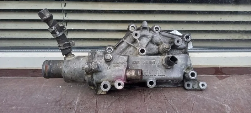 Корпус термостата Renault Logan 2015 8200338668 СЕДАН K4M