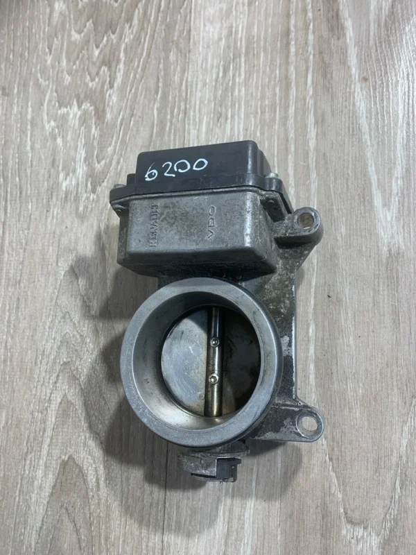 Дроссельная заслонка Renault Logan 2008-2020 8200063652 СЕДАН K4M