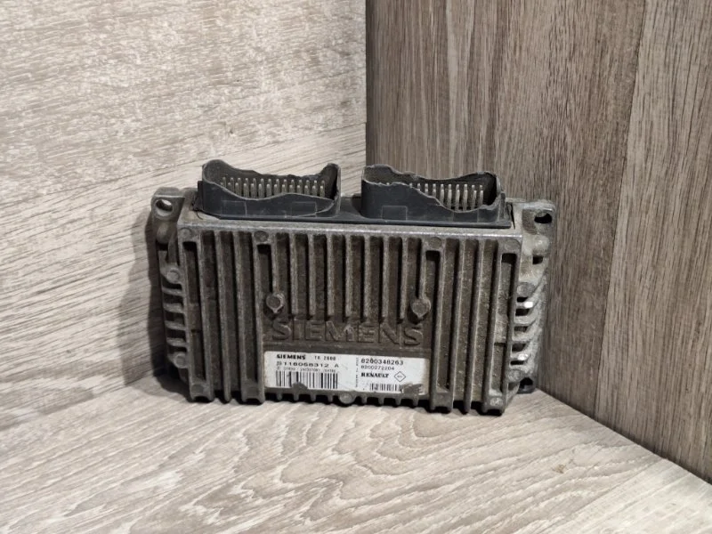 Блок управления АКПП Renault Megane 2002-2009 8200348263 2