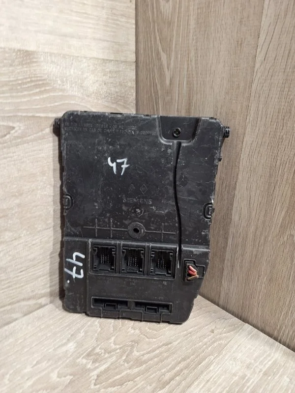 Блок комфорта Renault Scenic 2002-2009 8200309690 2