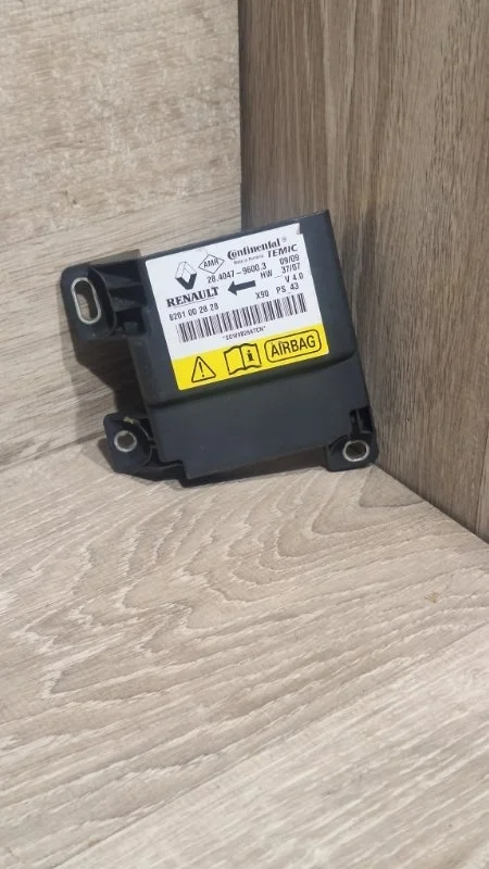 Блок управления SRS Renault Logan 2004-2014 8201002828 1