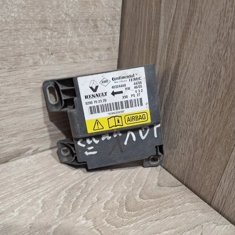 Блок управления SRS Renault Logan 2004-2014 8200702320 1
