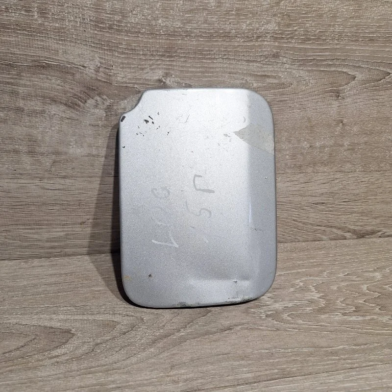 Лючок топливного бака Renault Logan 2013-2018 788309837R 2