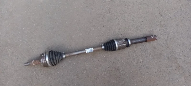Приводной вал АКПП Renault Fluence 2013 391004084R 1, передний правый