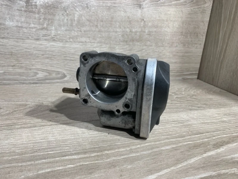 Дроссельная заслонка Renault Fluence 2008-2017 8200190230 1 К4М