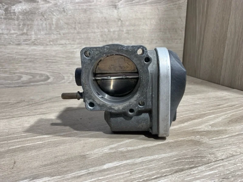 Дроссельная заслонка Renault Fluence 2008-2017 8200190230 1 К4М