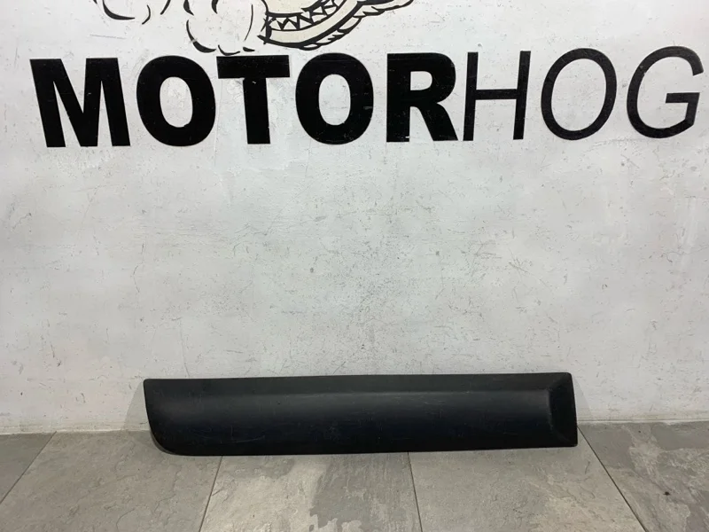 Молдинг двери Renault Sandero 2008-2014 828769301R 1, задний правый