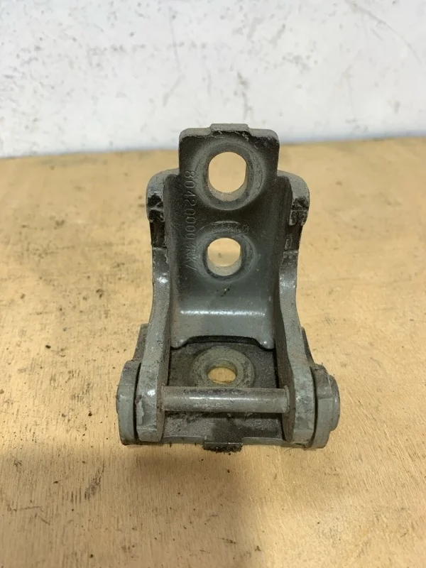 Петля двери Renault Fluence 2008-2015 804200003R 1