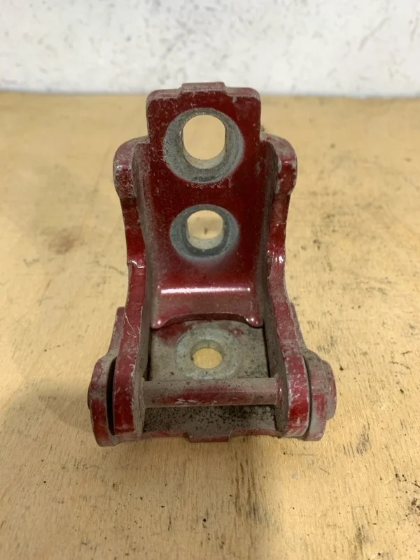 Петля двери Renault Fluence 2008-2015 804200003R 1