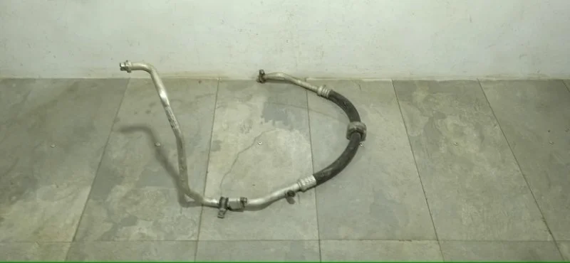 Трубка кондиционера Renault Kaptur 2019 924804175R H4M