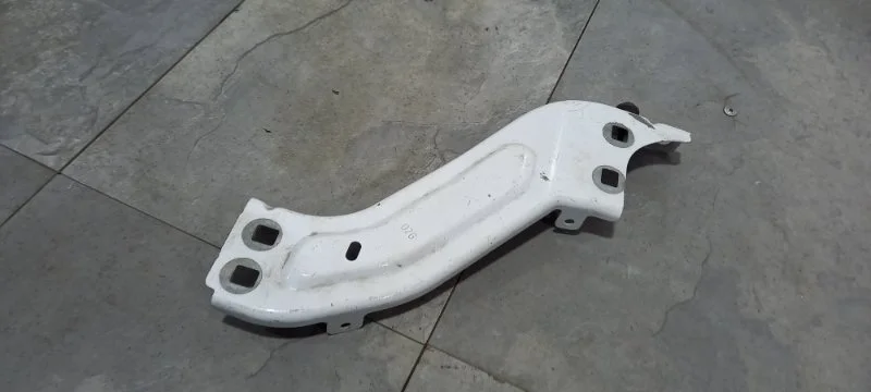 Крепление фары Citroen Berlingo 2008-2016 7212YP B9, переднее левое