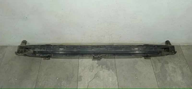 Усилитель бампера Peugeot 206 1998-2012 9628636380