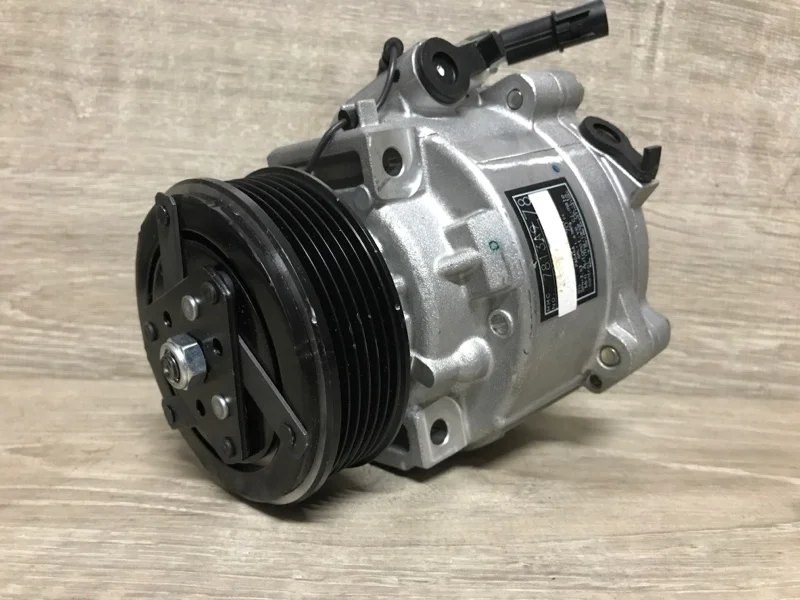 Компрессор кондиционера Mitsubishi Outlander 7813A978