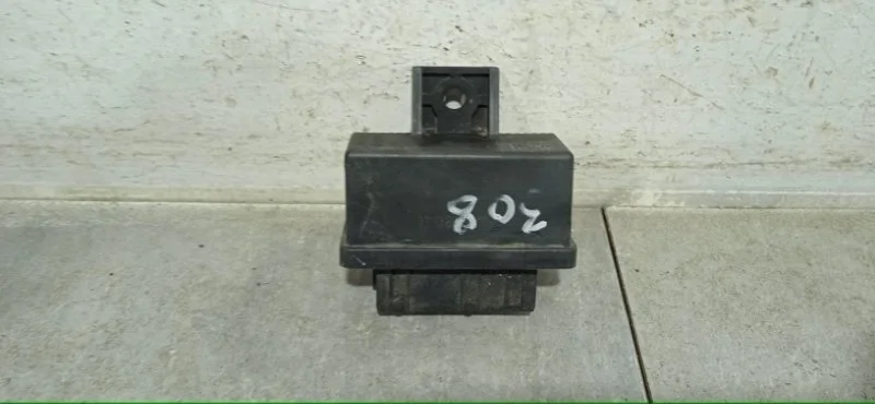 Реле топливного насоса Peugeot 308 2008 240107 ХЭТЧБЕК (5ДВ) 5FW EP6 EURO4