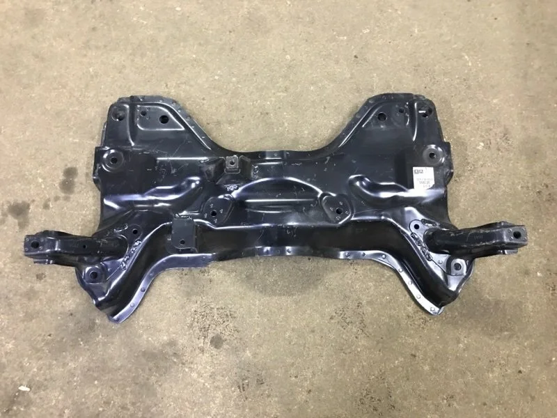 Подрамник ДВС Peugeot 206 2002-2010 3502Z6 ХЭТЧБЕК (5ДВ), передний