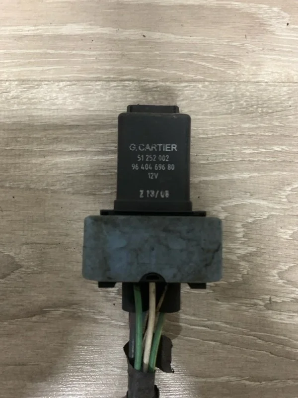 Реле свечей накала Citroen Berlingo 2002-2012 9640469680 M59