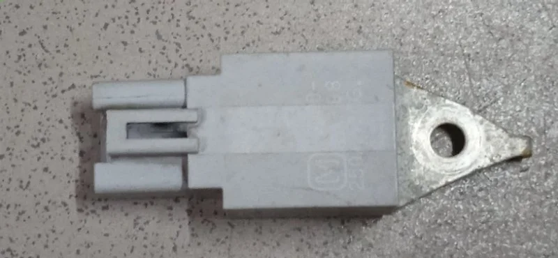 Конденсатор Lexus Ls 9098004198