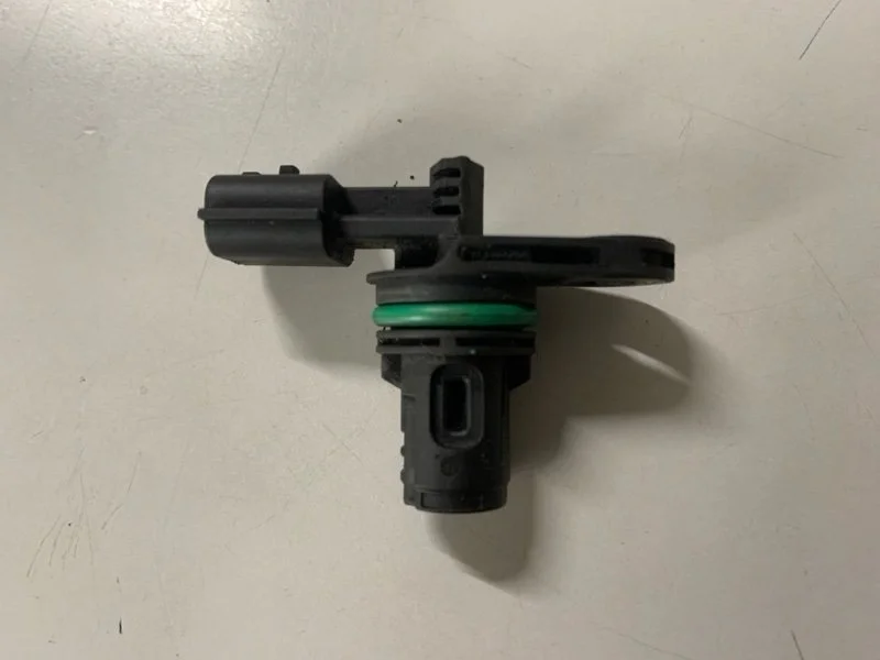 Датчик положения распредвала Renault Fluence 2008-2015 237310776R 1