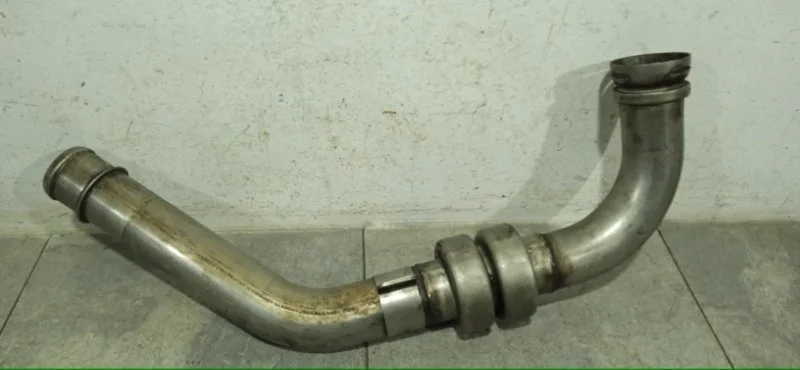 Патрубок интеркулера Renault Scenic 2003-2009 8200306925 2