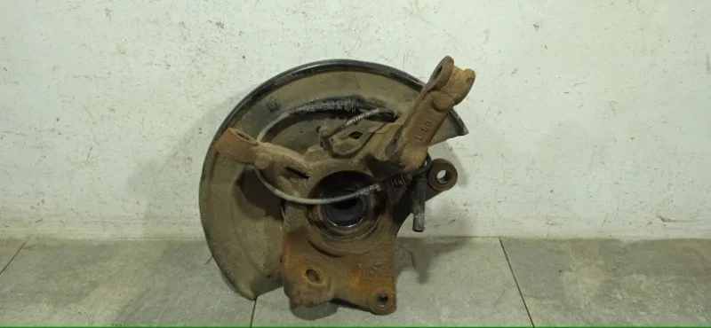 Кулак поворотный Renault Duster 2018 8200881824 H4M 430, передний левый