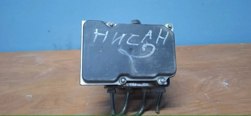 Блок ABS Nissan Primera 2001-2008 47660AV712 P12