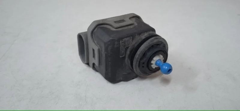 Блок корректора фар Renault Scenic 2003-2006 7700420737 2