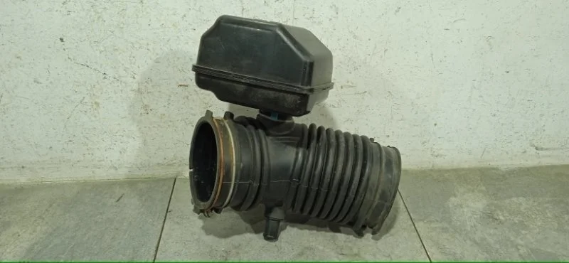 Патрубок воздушного фильтра Toyota Camry 2011-2018 1788131270 ASV50