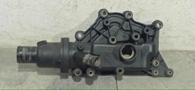 Корпус термостата Renault Clio 2005-2014 8200023915 3