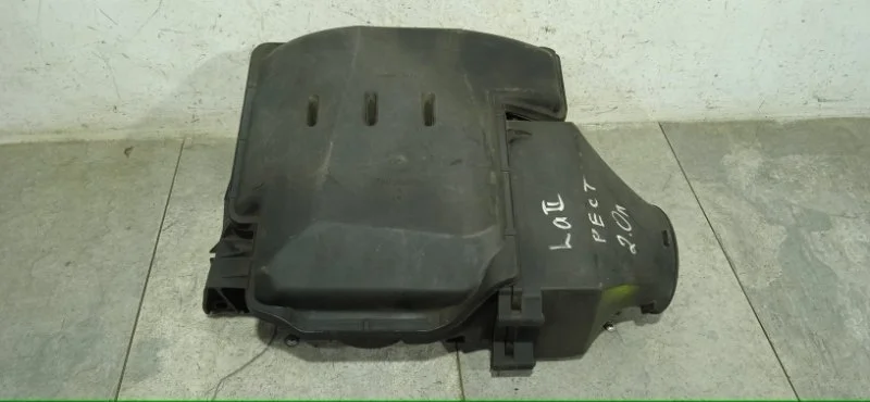 Корпус воздушного фильтра Renault Duster 2010-2021 8200420871 1 K9K