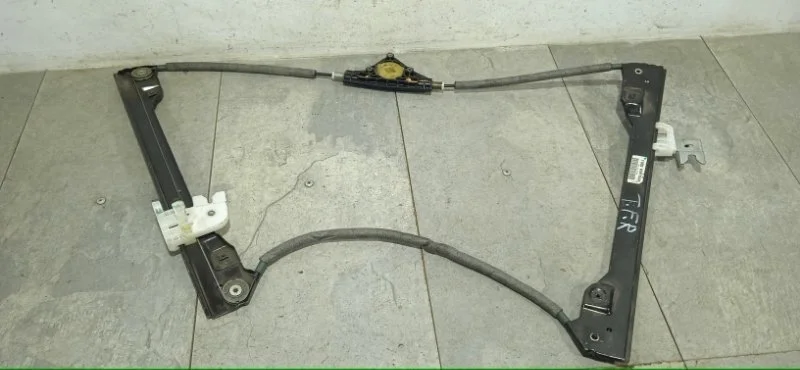 Стеклоподъемный механизм Nissan Teana 2008-2014 80720JN03B J32, передний правый