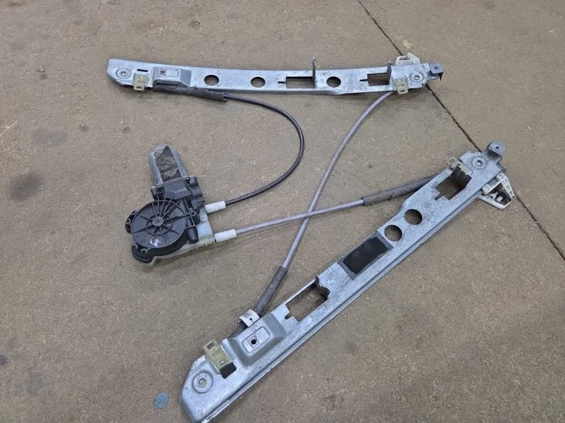 Стеклоподъемник электрический Renault Megane 2002-2009 8200075938 2, передний правый