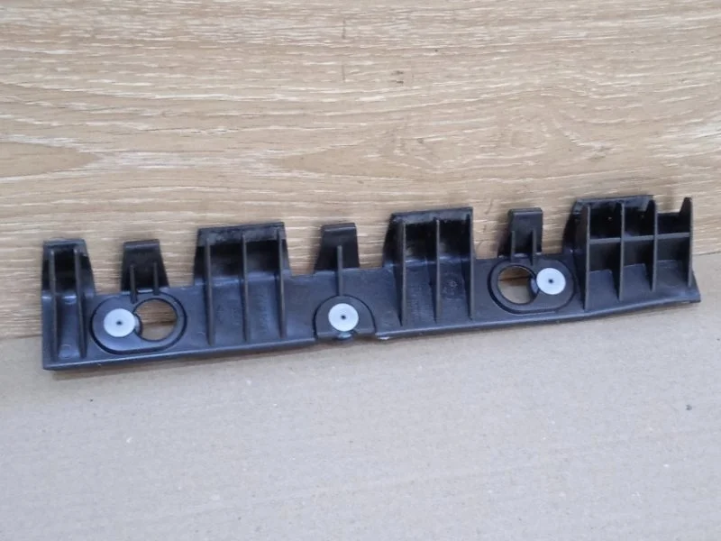 Кронштейн бампера Renault Logan 2012 850420919R СЕДАН K7M F 710, задний левый