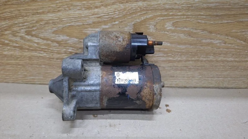 Стартер Renault Logan 2010 8200815083