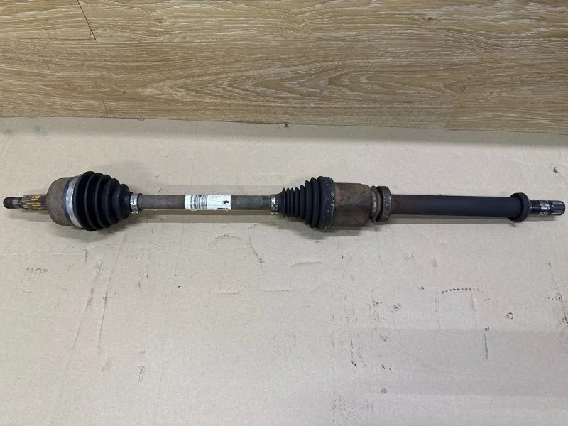 Привод Renault Fluence 2015 391003533R, передний правый