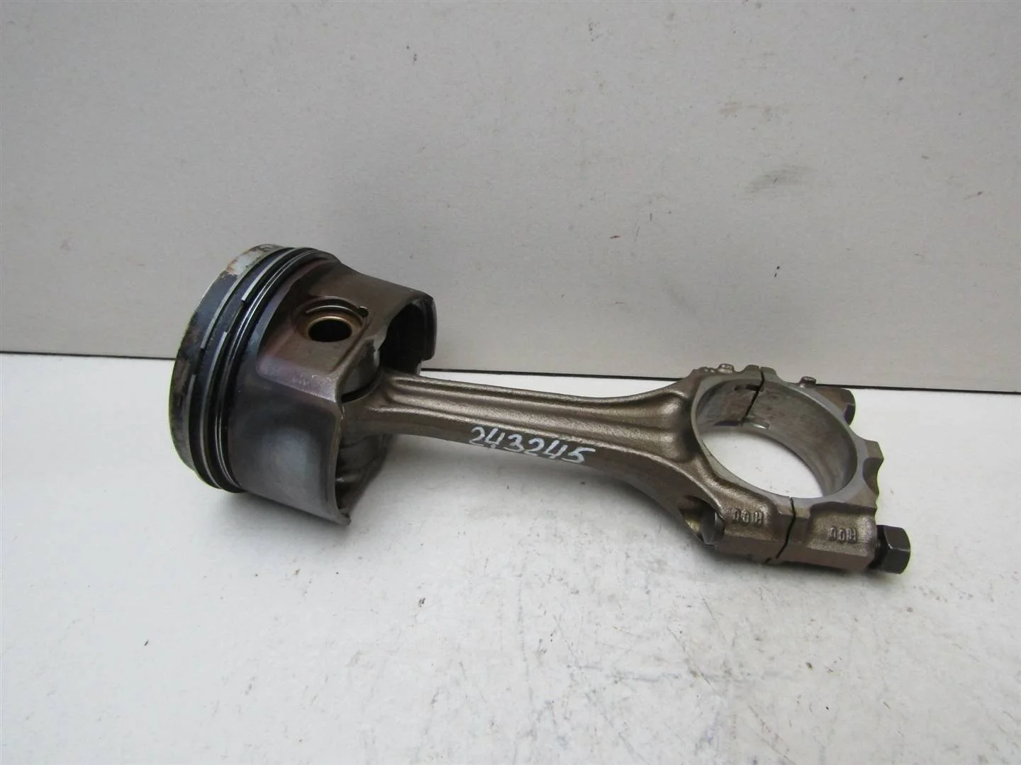 Шатун VW Golf IV \Bora 1997-2005  [027198401D]  1.8 в Вологде