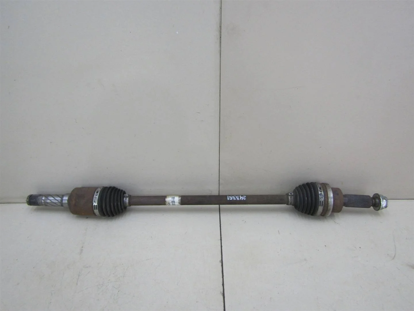 Полуось задняя Ford Kuga 2012-2019  [2168926]  2.0 TXMA в Вологде