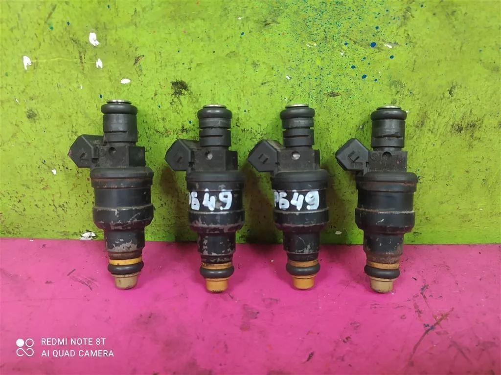 Форсунка Audi 80 B4 1992-1995 2,6 2,8 078133551