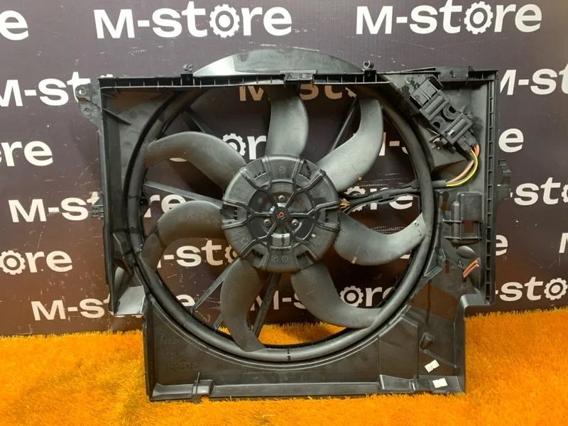 Вентилятор радиатора Bmw X1 2012 17427545366 E84 N20B20A