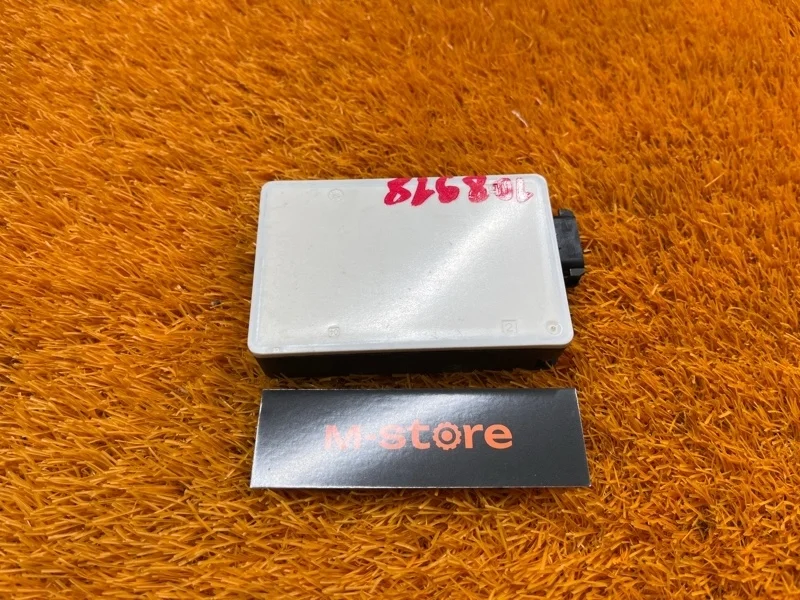 Датчик слепых зон (радарный датчик) Mercedes-Benz Gla-Class 2014 A0009054503 X156 270.920, задний