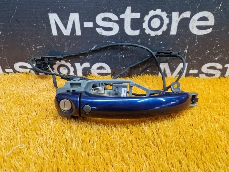 Ручка двери внешняя Volkswagen Touareg 2007 7L0837886F 7L BHK, передняя правая