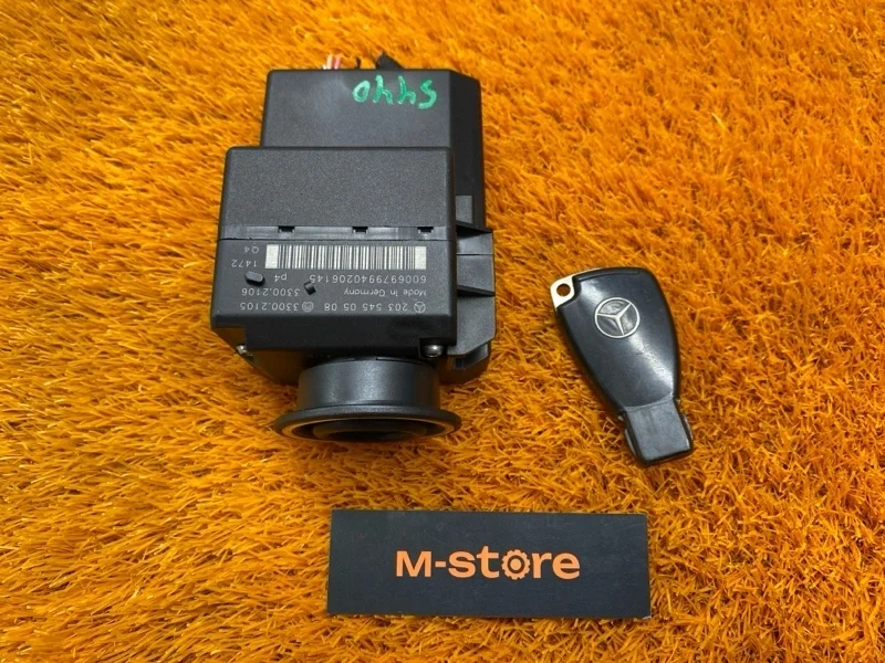 Замок зажигания Mercedes-Benz C-Class 2001 A2035450508 W203 111.955