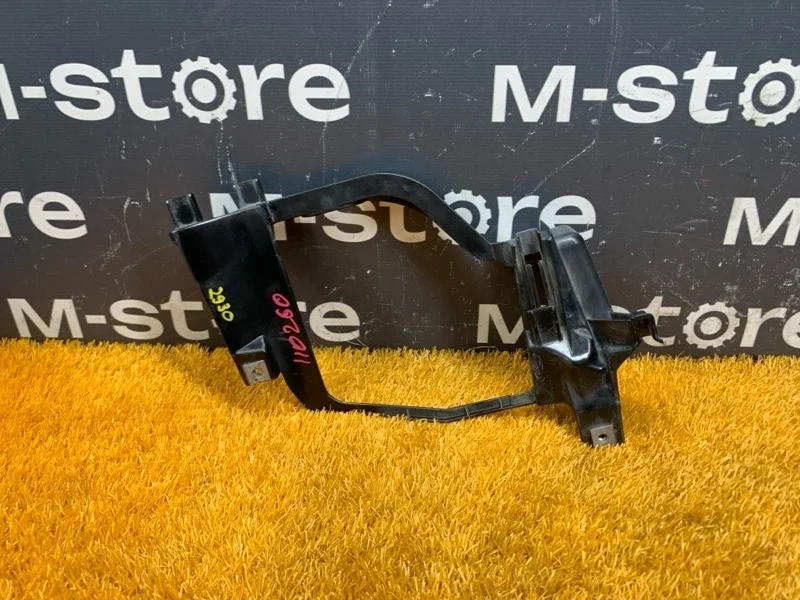 Кронштейн фары Bmw 5-Series 2006 63126936090 E60 N52B25A, правый