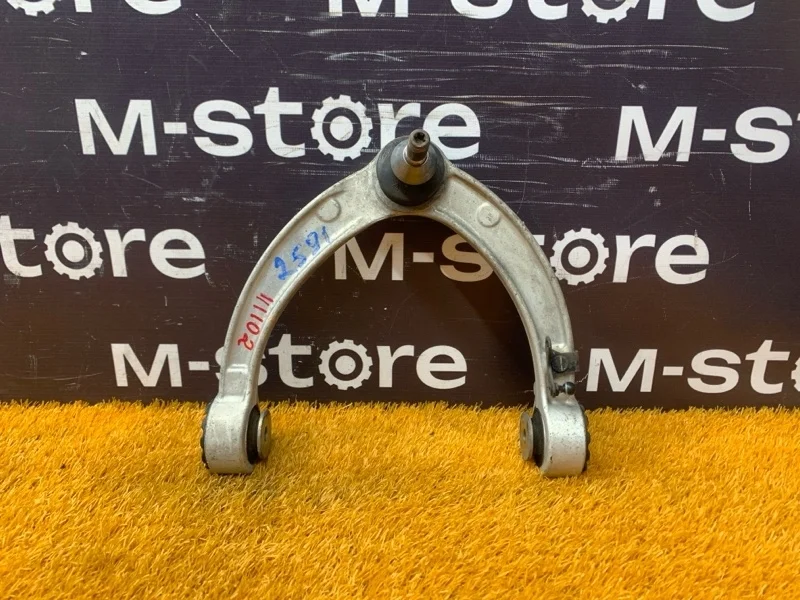 Рычаг подвески верхний Mercedes-Benz M-Class 2012 A1663301807 W166 642.826, передний правый