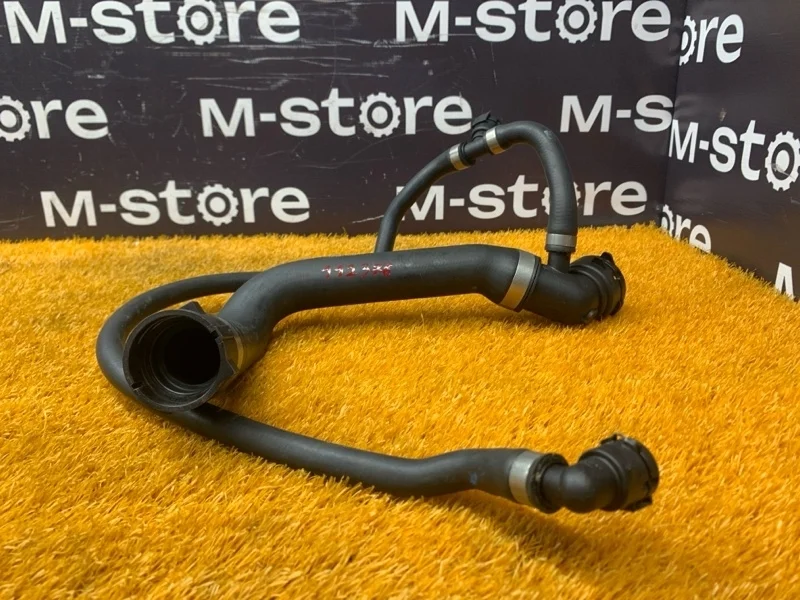 Патрубок радиатора верхний Land Rover Range Rover 2002 17127506590 L322 M62B44