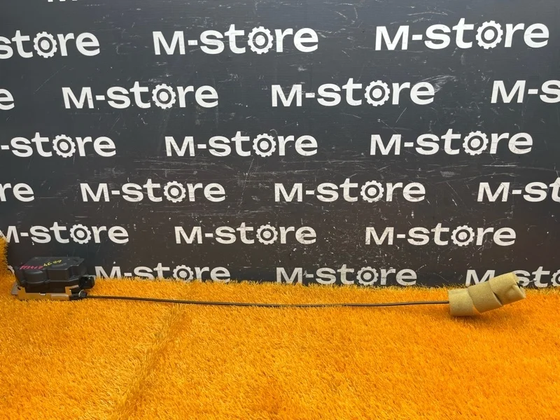 Замок багажника Mercedes-Benz Gl-Class 2007 A1647400735 X164 273.923