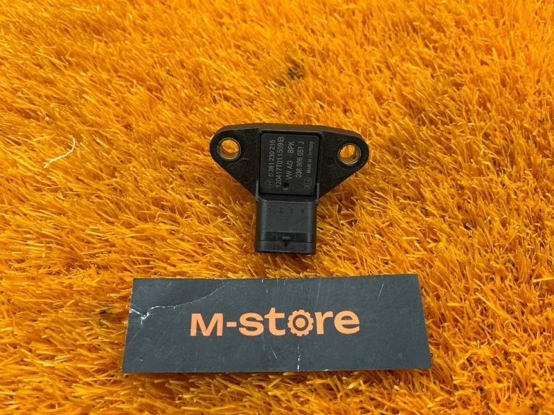 Датчик абсолютного давления Audi Q7 2012 038906051J 4LB CJT