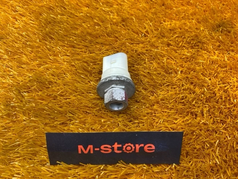 Датчик давления кондиционера Audi A6 2009 4H0959126 C6/4F CCEA